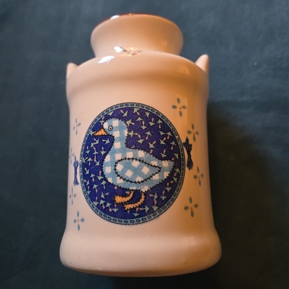 Vintage Ceramic Small Blue Duck Crock Cottage Country